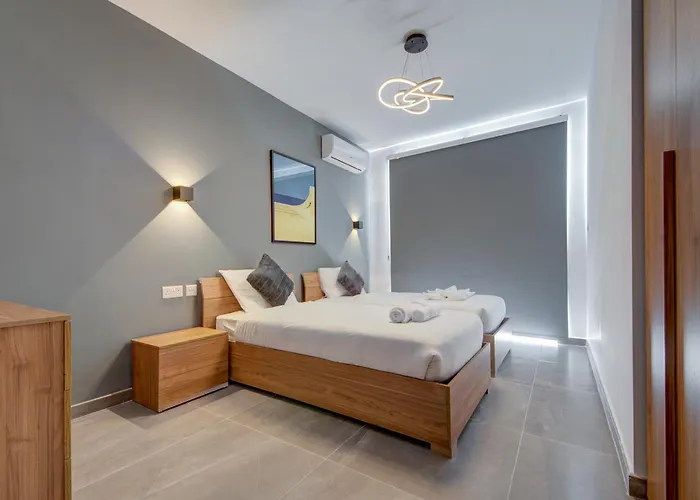 Kuya - Minutes To The St Julian's Centre By Haven And Keys Malta * Is-Swieqi