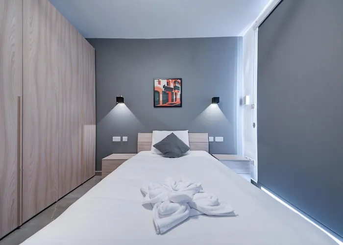 아파트 Kuya - Minutes To The St Julian's Centre By Haven And Keys Malta Is-Swieqi