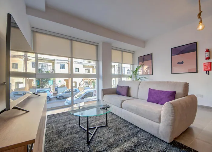 Kuya - Minutes To The St Julian's Centre By Haven And Keys Malta