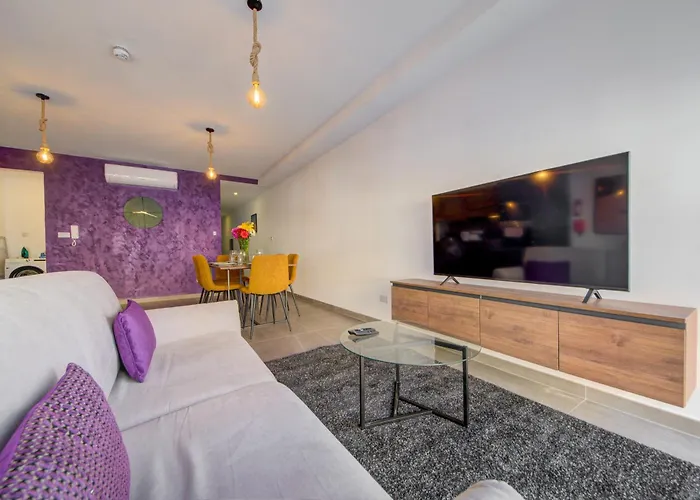 Kuya - Minutes To The St Julian's Centre By Haven And Keys Malta 아파트 Is-Swieqi