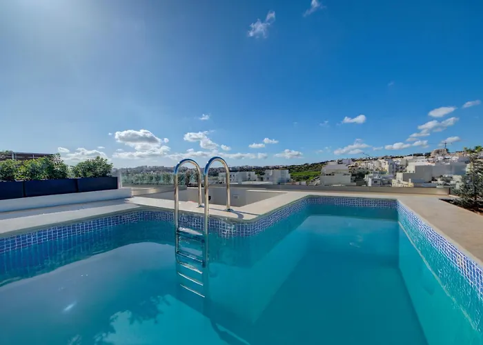 아파트 Kuya - Minutes To The St Julian's Centre By Haven And Keys Malta Is-Swieqi