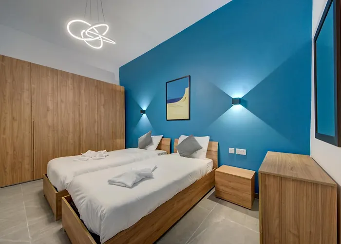 아파트 Kuya - Minutes To The St Julian's Centre By Haven And Keys Malta