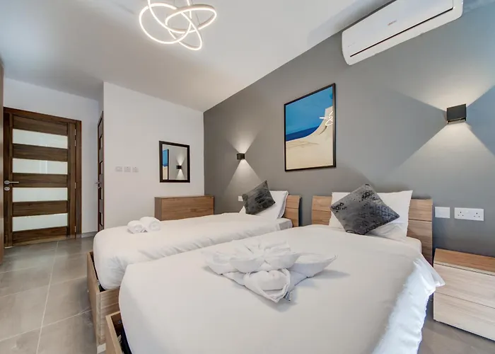 아파트 Kuya - Minutes To The St Julian's Centre By Haven And Keys Malta Is-Swieqi