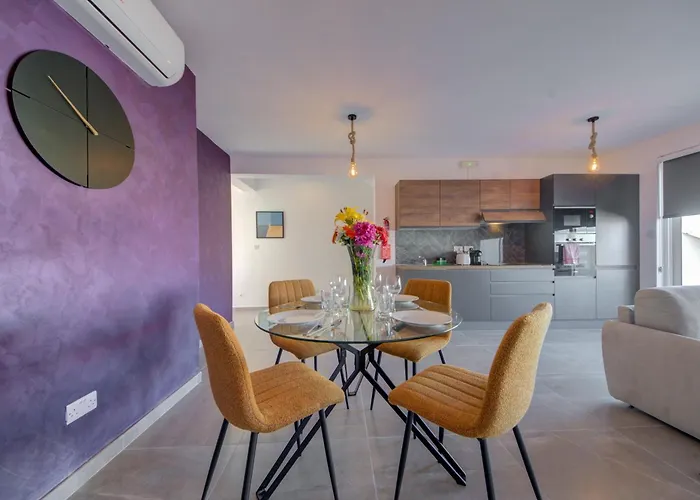 Kuya - Minutes To The St Julian's Centre By Haven And Keys Malta