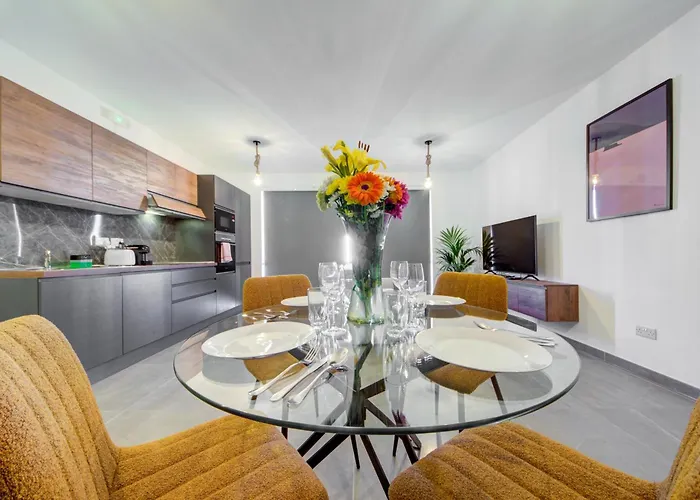 Kuya - Minutes To The St Julian's Centre By Haven And Keys Malta * Is-Swieqi