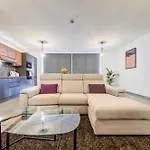 Kuya - Minutes To The St Julian's Centre By Haven And Keys Malta Is-Swieqi
