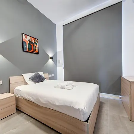 Apartamento Kuya Suites - Minutes To The St Julian'S City Centre By Haven And Keys Malta