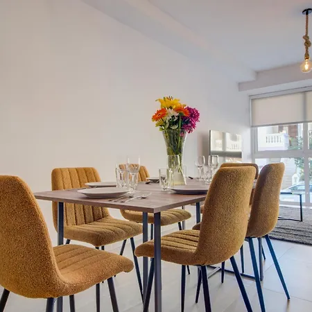 Kuya Suites - Minutes To The St Julian'S City Centre By Haven And Keys Malta