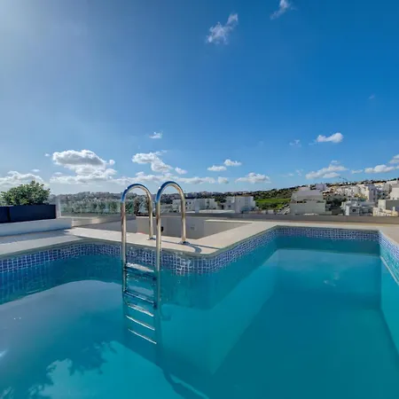 Apartament Kuya - Minutes To The St Julian's Centre By Haven And Keys Malta Is-Swieqi
