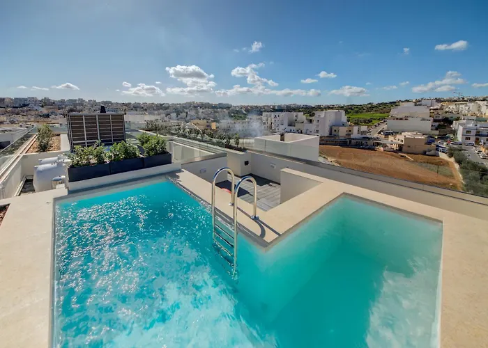 Apartament Kuya - Minutes To The St Julian's Centre By Haven And Keys Malta *