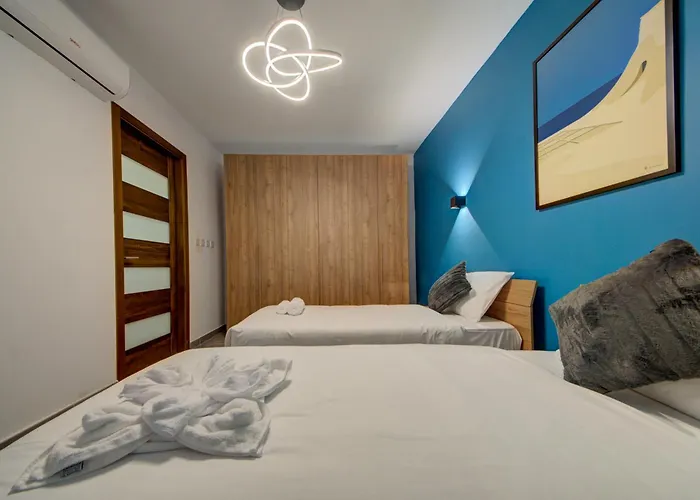 Kuya - Minutes To The St Julian's Centre By Haven And Keys Malta Is-Swieqi