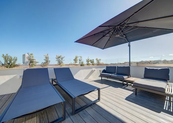 Kuya - Minutes To The St Julian's Centre By Haven And Keys Malta